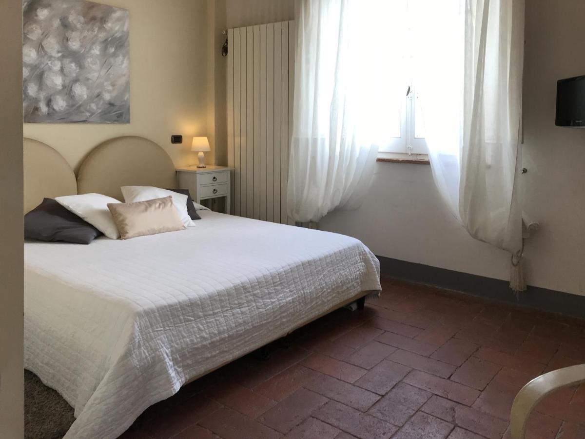 Bed and Breakfast L'Albero Di Gameli Чиуси Экстерьер фото
