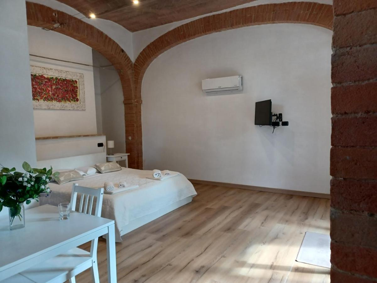 Bed and Breakfast L'Albero Di Gameli Чиуси Экстерьер фото