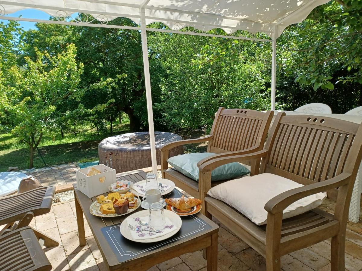 Bed and Breakfast L'Albero Di Gameli Чиуси Экстерьер фото