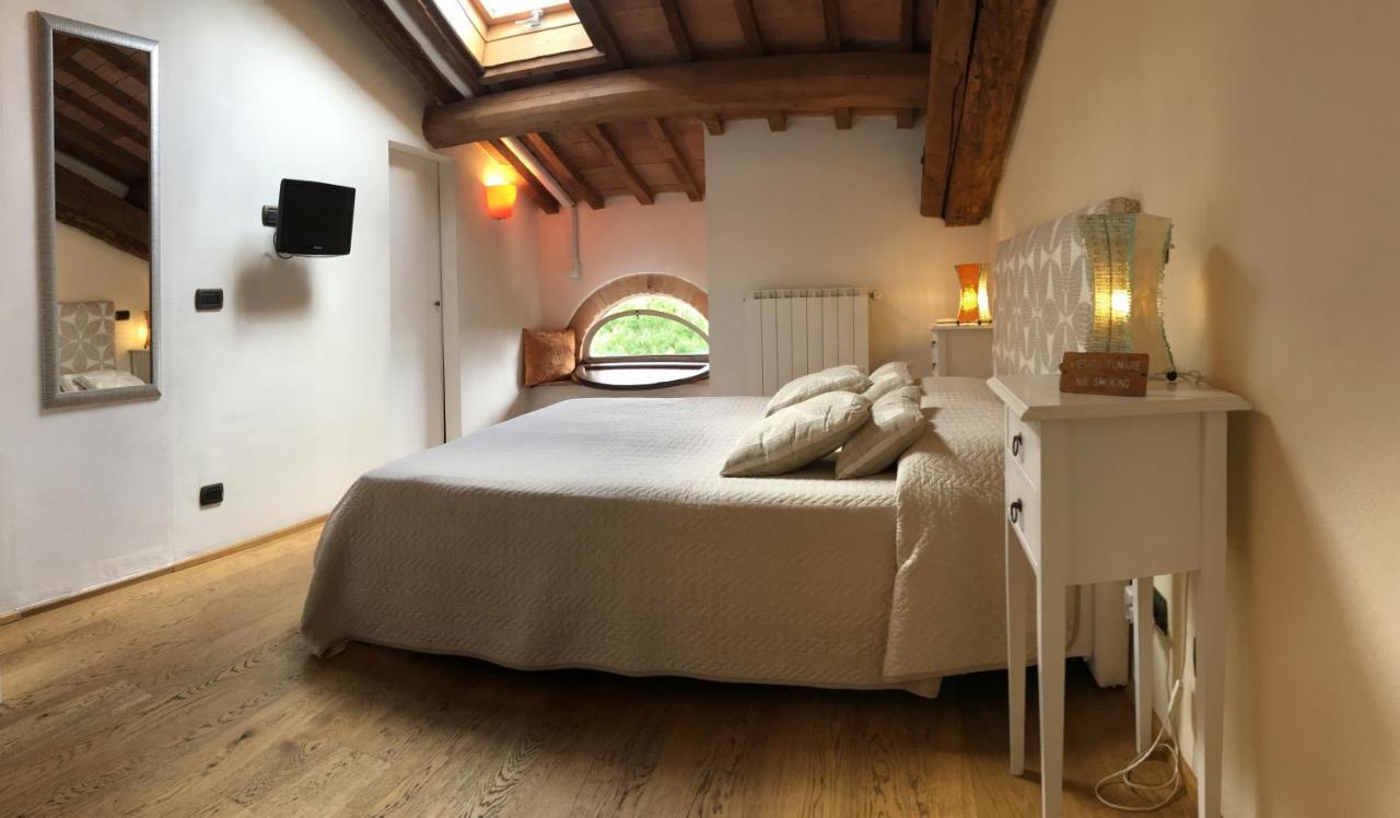 Bed and Breakfast L'Albero Di Gameli Чиуси Экстерьер фото