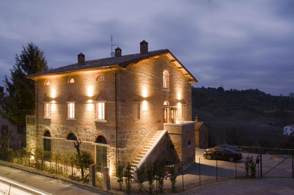 Bed and Breakfast L'Albero Di Gameli Чиуси Экстерьер фото