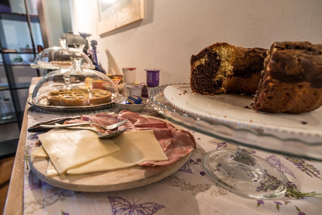 Bed and Breakfast L'Albero Di Gameli Чиуси Экстерьер фото