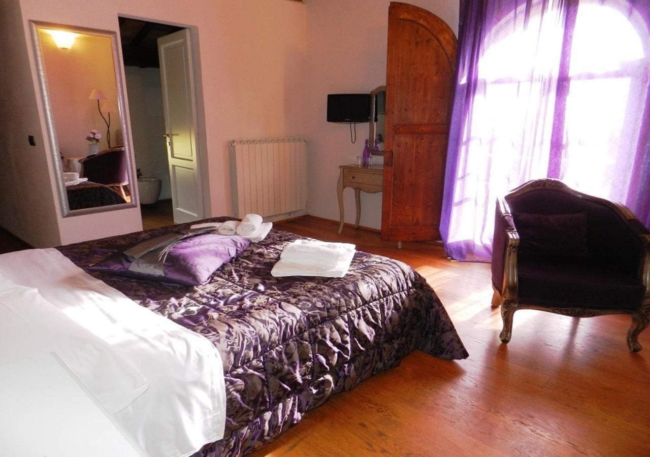 Bed and Breakfast L'Albero Di Gameli Чиуси Экстерьер фото